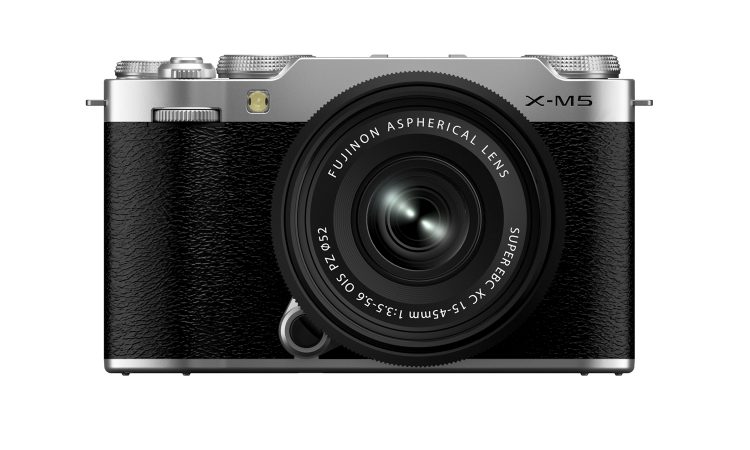 FUJIFILM X-M5